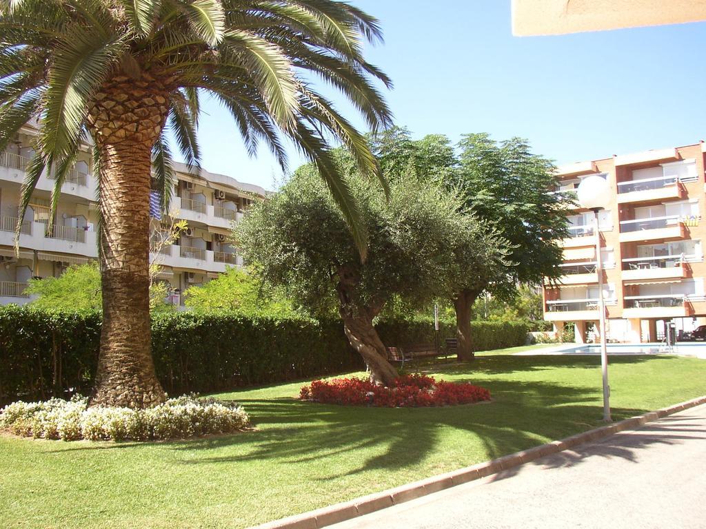 Apartamentos Alquihouse Vilafortuny Cambrils Exterior foto