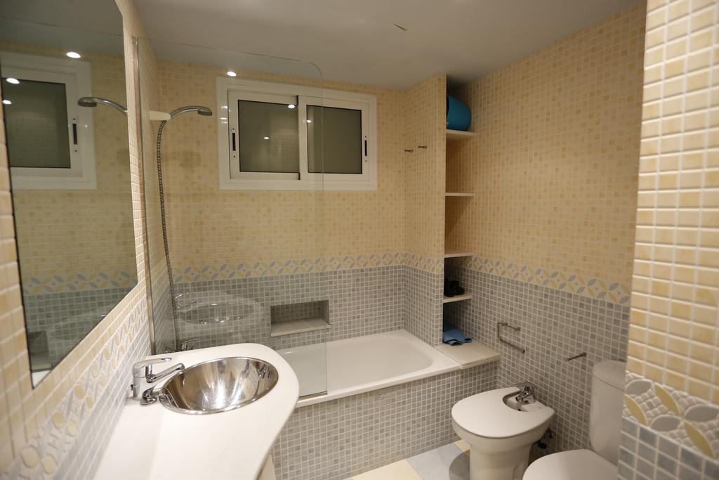 Apartamentos Alquihouse Vilafortuny Cambrils Cameră foto